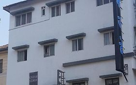 Apollo Guest House - Colaba Causeway